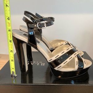 WHBM, sandal heels, size 8, black & tan patent
